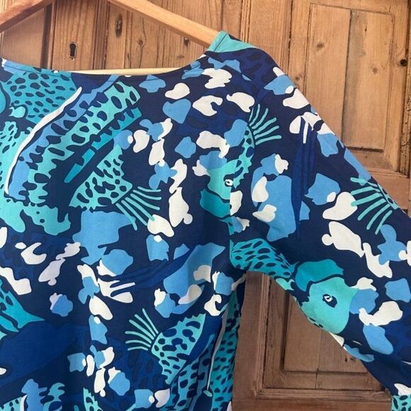 Escapada Living Small Blue Fish Printed 3/4 Sleeve Blouse - Picture 7 of 7